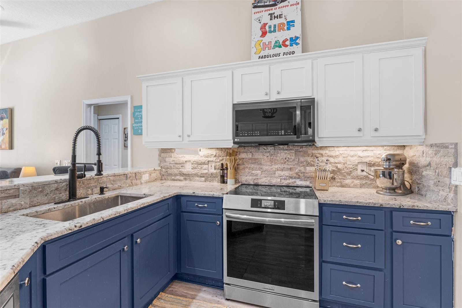 CROTON WOODS PH 02 - Residential