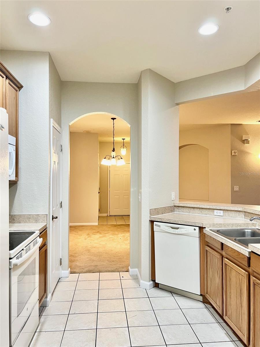 FLORA RIDGE CONDO PH 5 BLDG 2 - Residential Lease