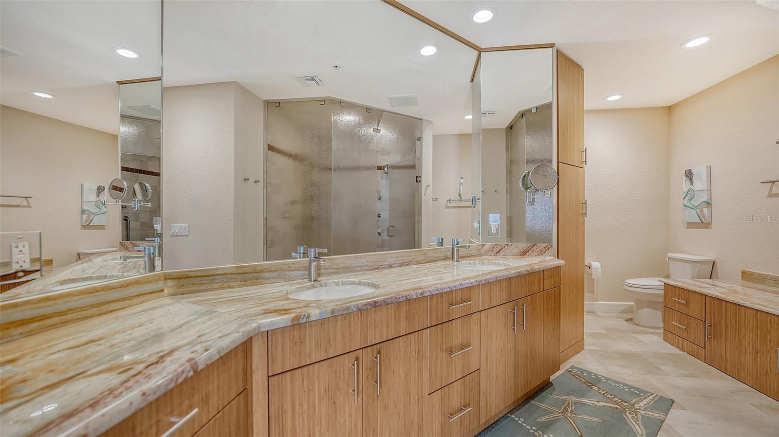 TANGERINE BAY CLUB - Residential