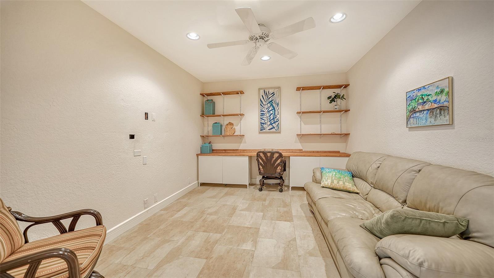 TANGERINE BAY CLUB - Residential