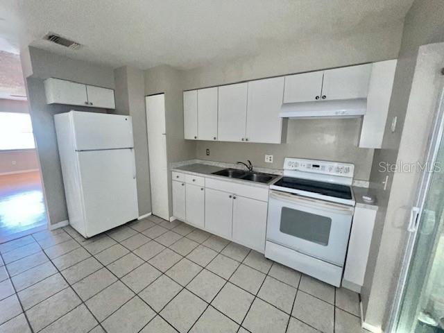 BUENAVENTURA LAKES UNIT 01 - Residential Lease