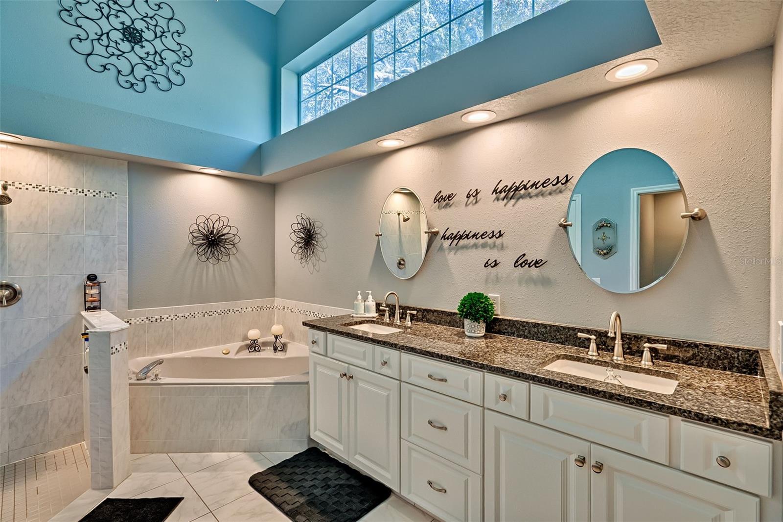 RAINBOW SPGS COUNTRY CLUB - Residential