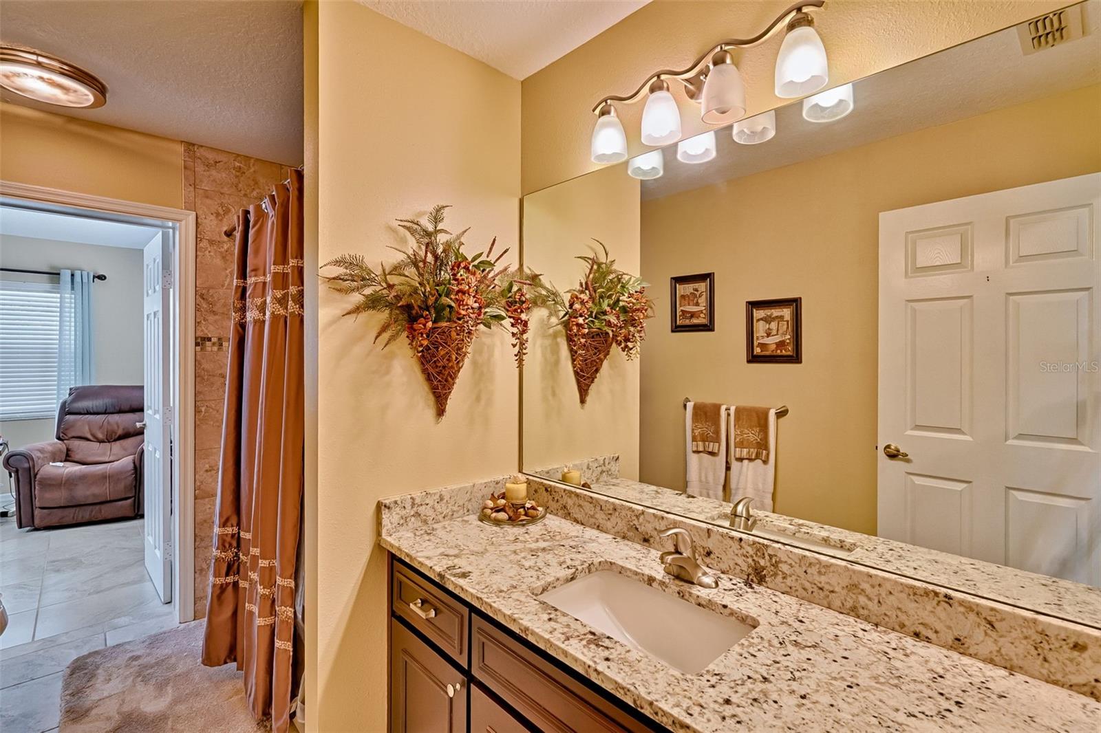 RAINBOW SPGS COUNTRY CLUB - Residential