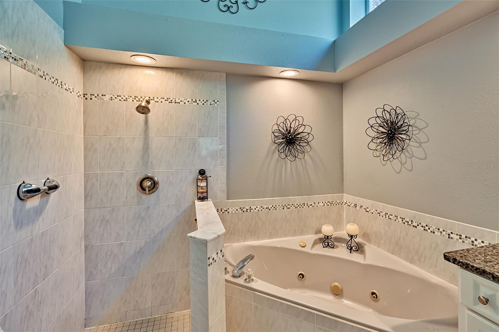 RAINBOW SPGS COUNTRY CLUB - Residential