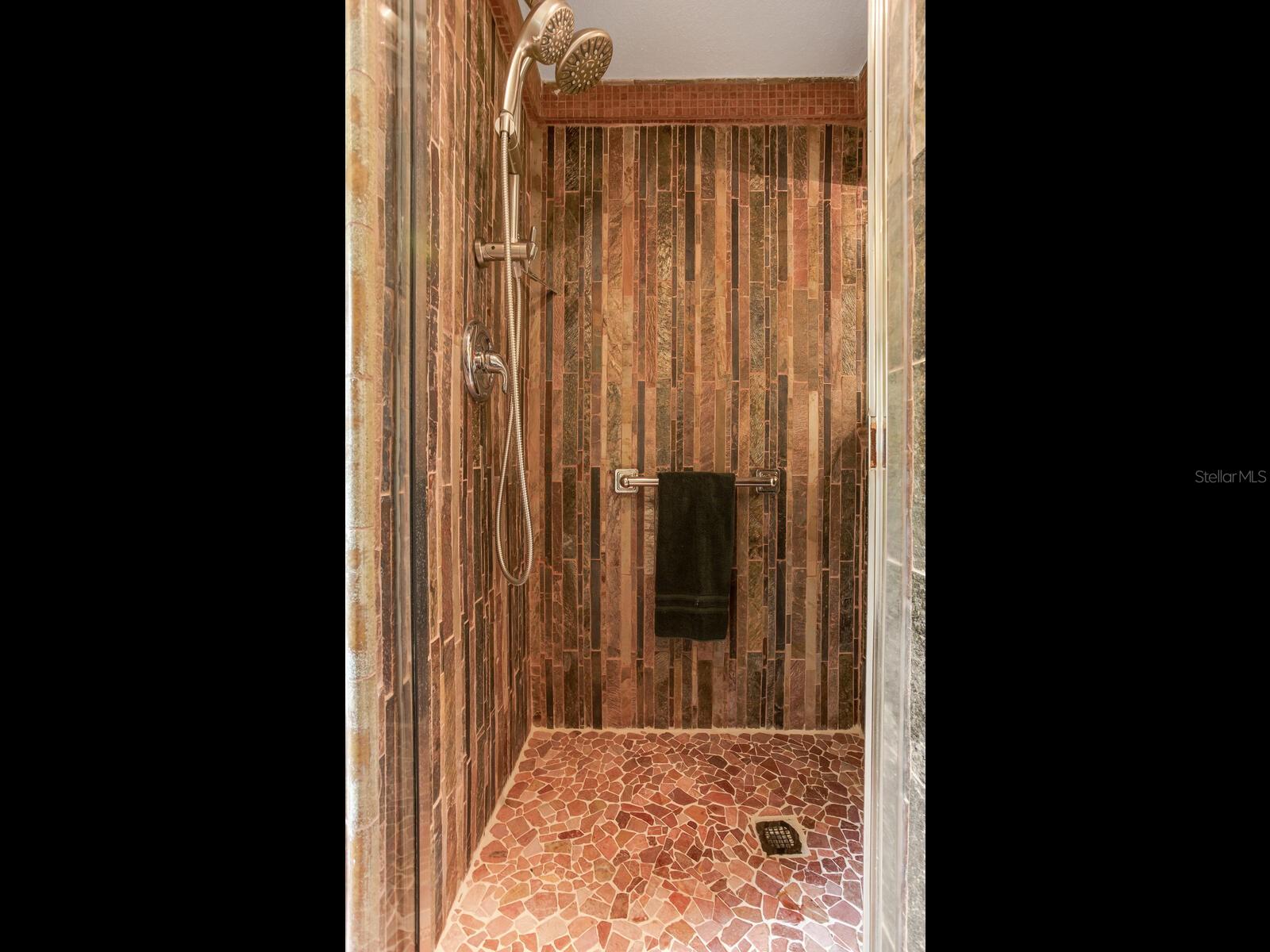 REDINGTON BEACH HOMES 7TH ADD - Residential