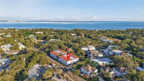 5601 BAYSHORE BOULEVARD F TAMPA FL 33611