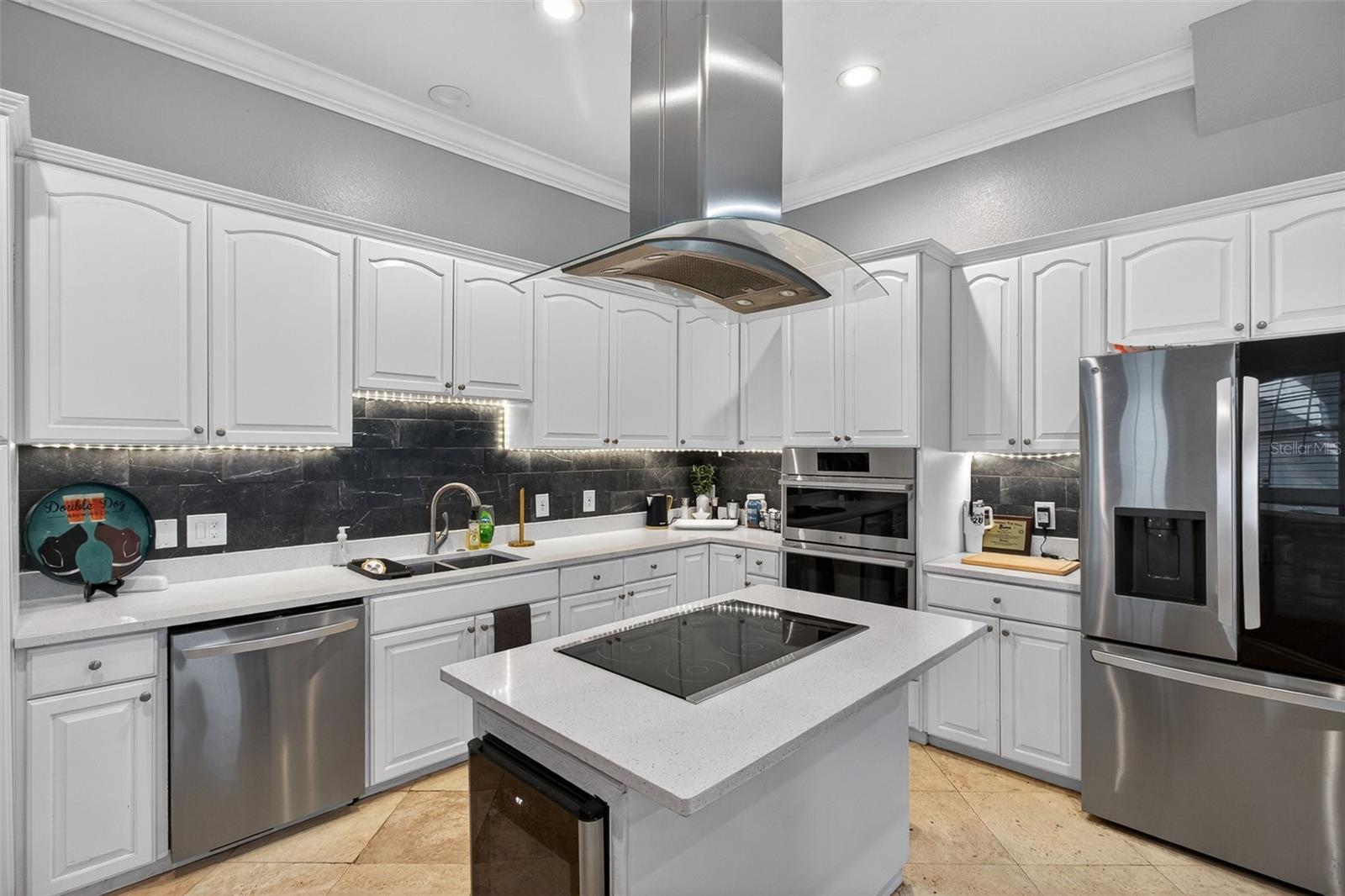 SORENTO ESTATES TWNHMS - Residential