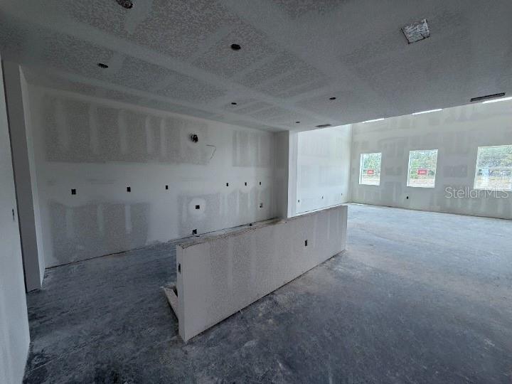 TRAILSIDE - Residential