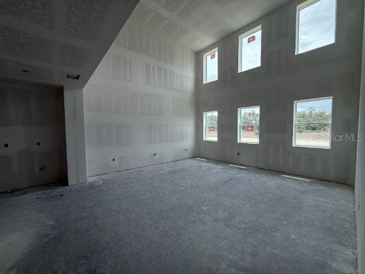 TRAILSIDE - Residential