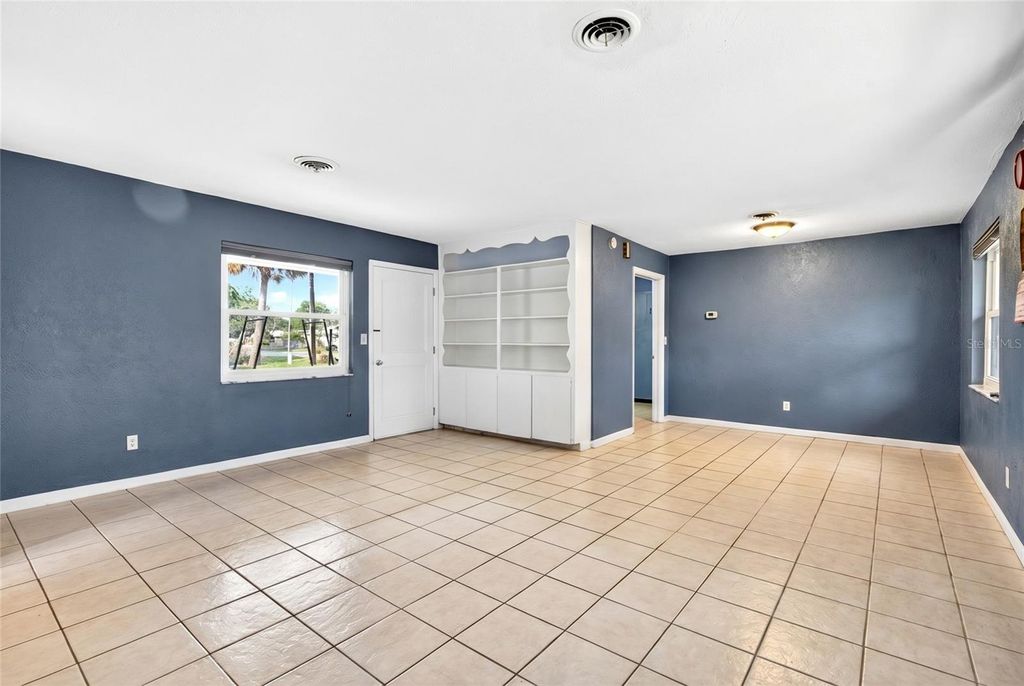 Photo of 2622 SW 35th Avenue, Ocala, FL 34474 (MLS # O6401758)