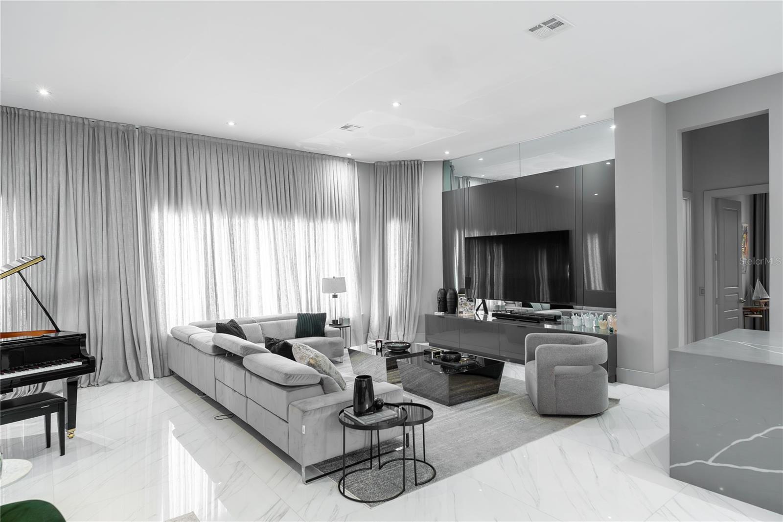 VIZCAYA PH 01 45/29 - Residential