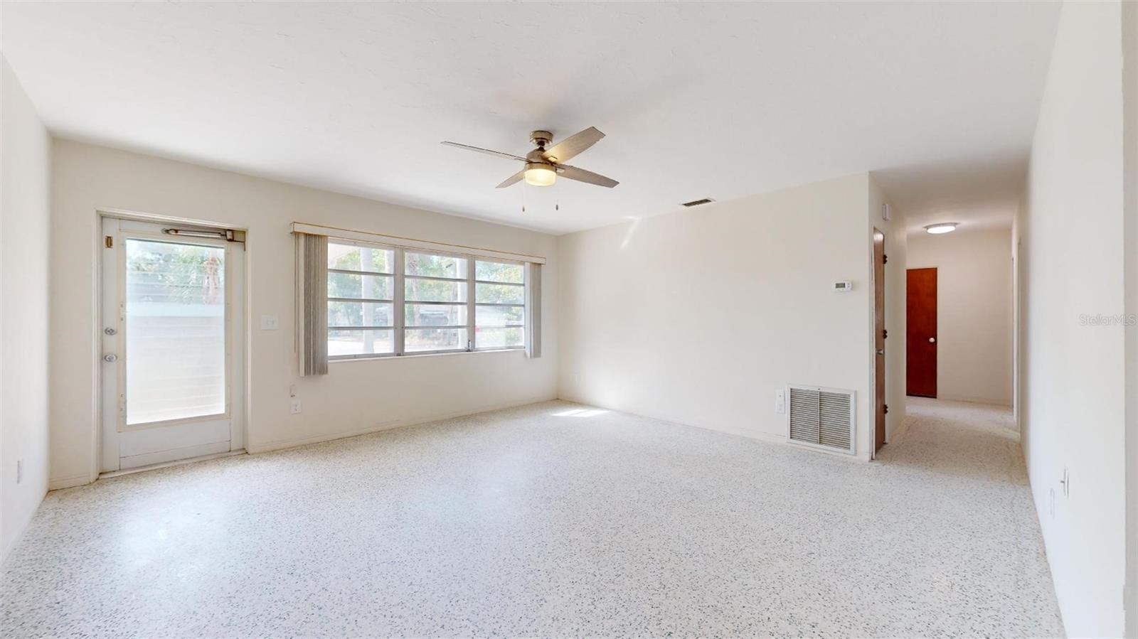 IDLE ACRES - Residential Lease