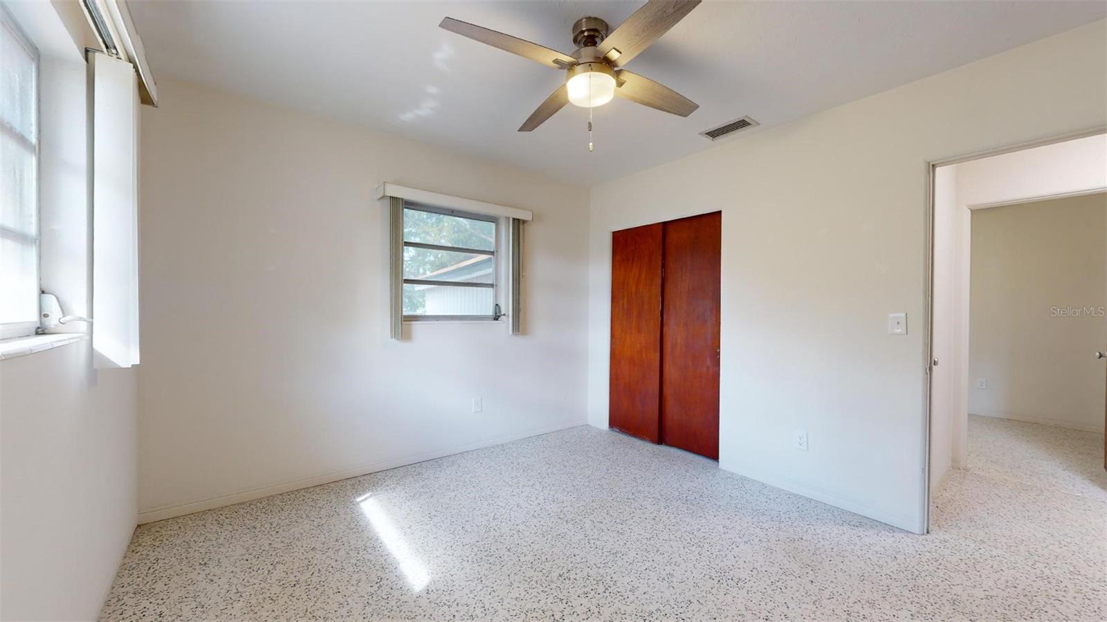 IDLE ACRES - Residential Lease