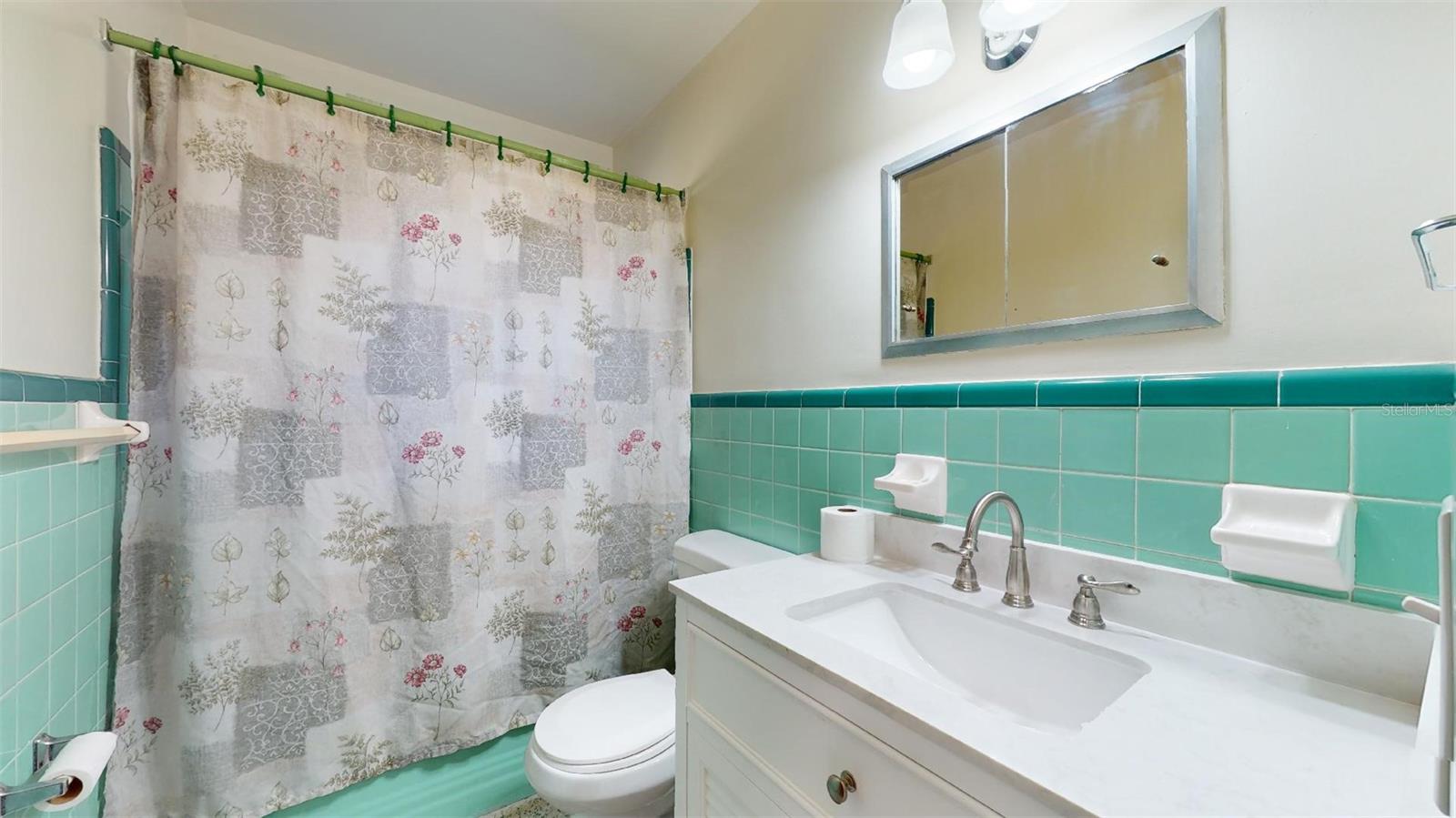 IDLE ACRES - Residential Lease