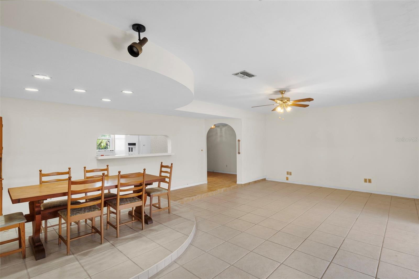 HARBOR HILLS 3RD ADD - Residential