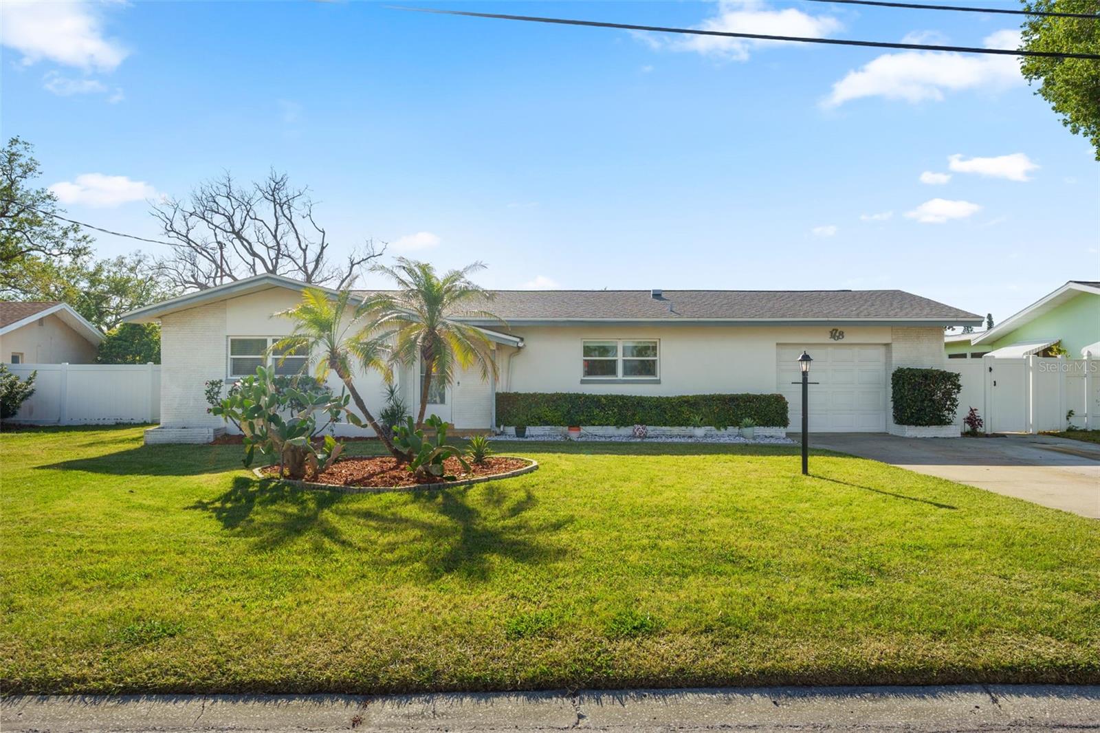 HARBOR HILLS 3RD ADD - Residential