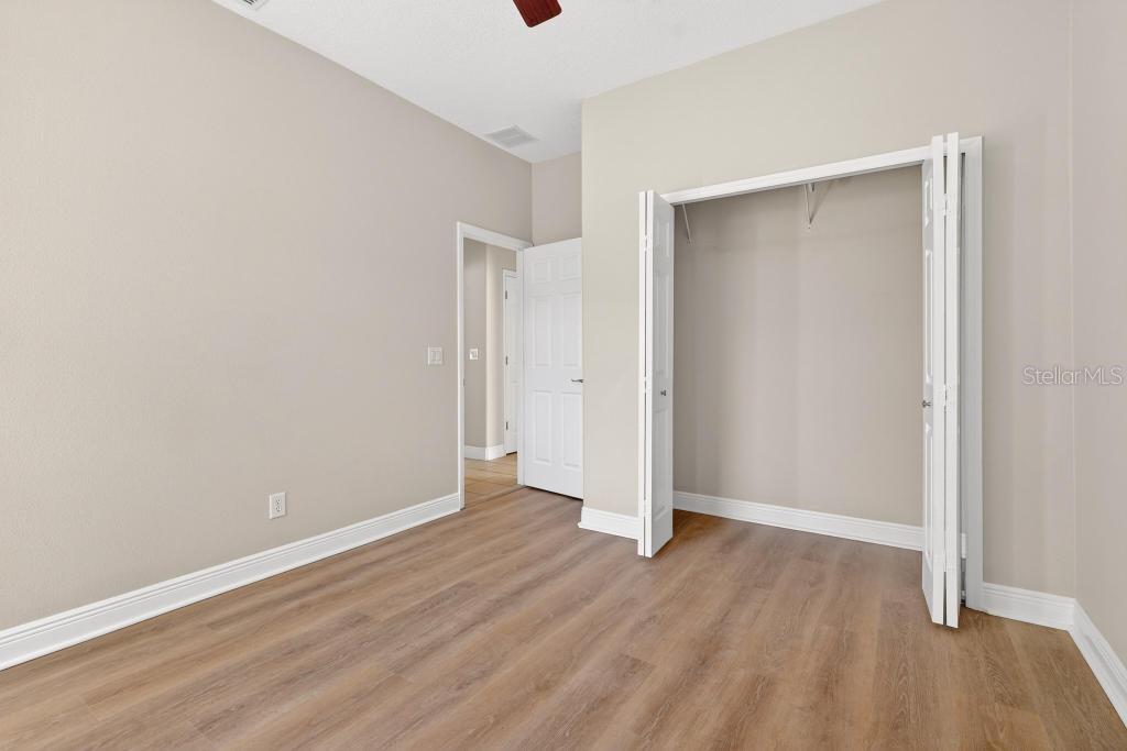 BLUE LAKE ESTATES - Residential