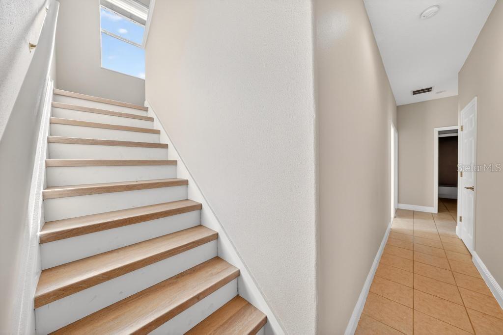 BLUE LAKE ESTATES - Residential