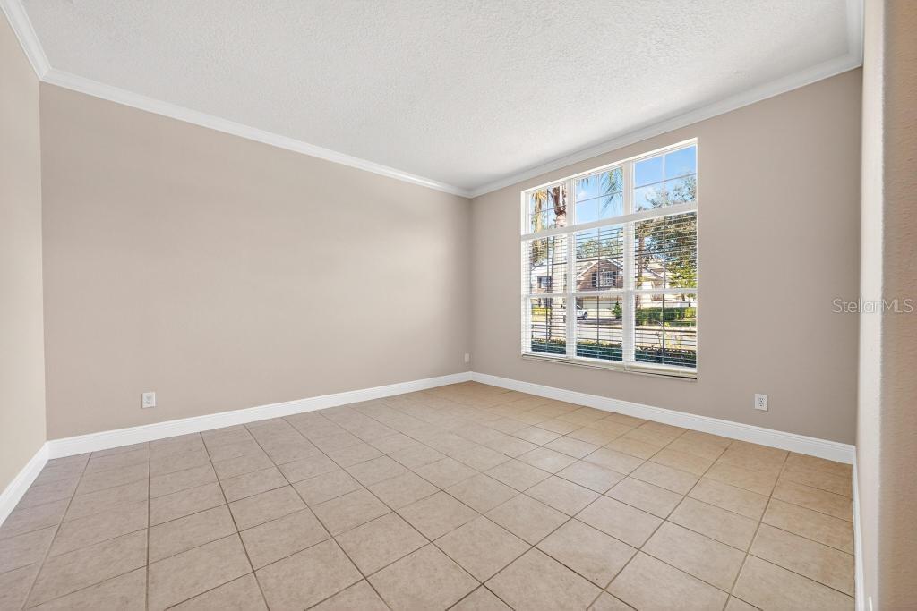 BLUE LAKE ESTATES - Residential