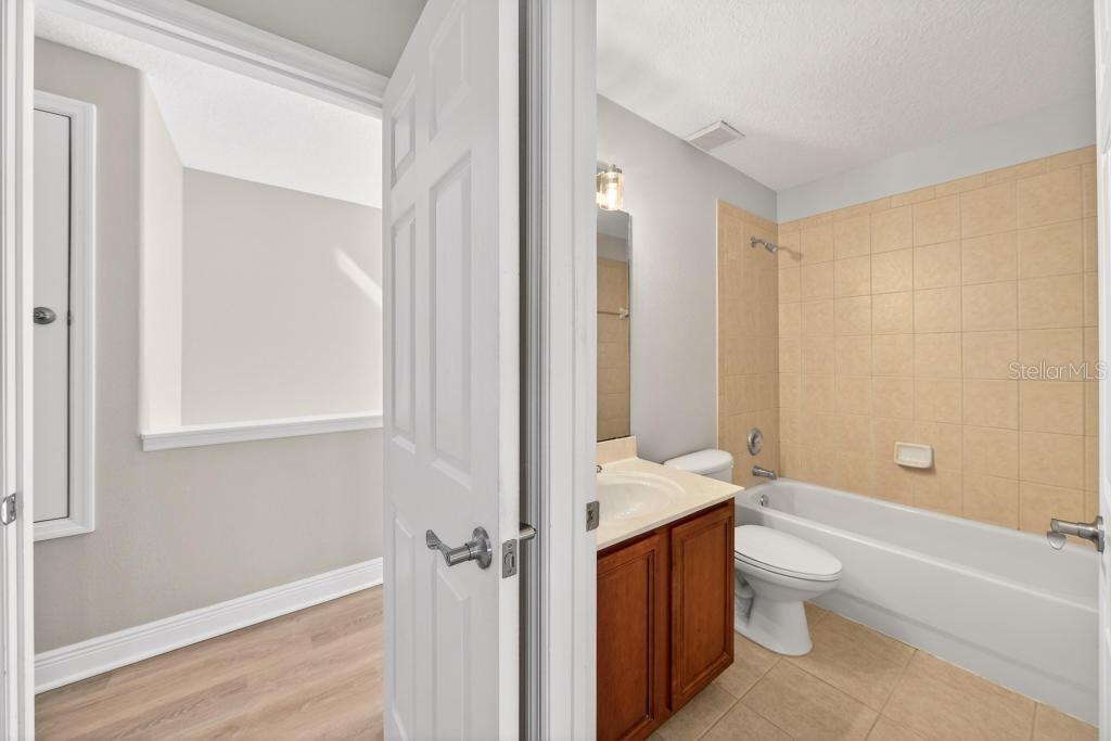 BLUE LAKE ESTATES - Residential