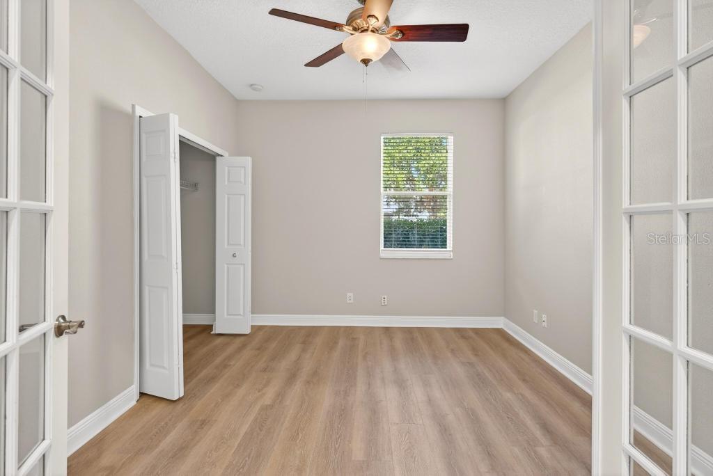 BLUE LAKE ESTATES - Residential