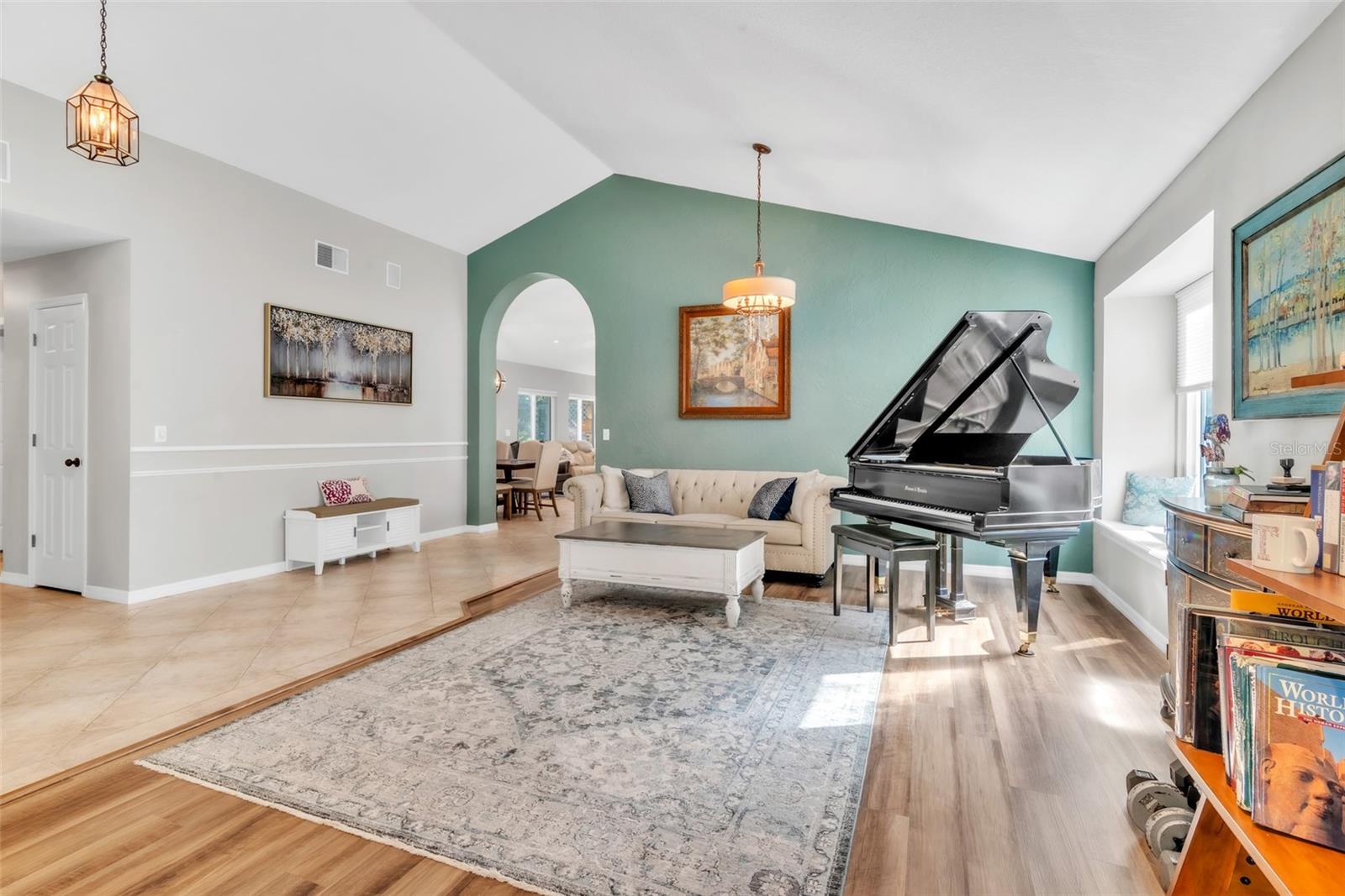 TAMPA PALMS UNIT 3B A REP - Residential Lease