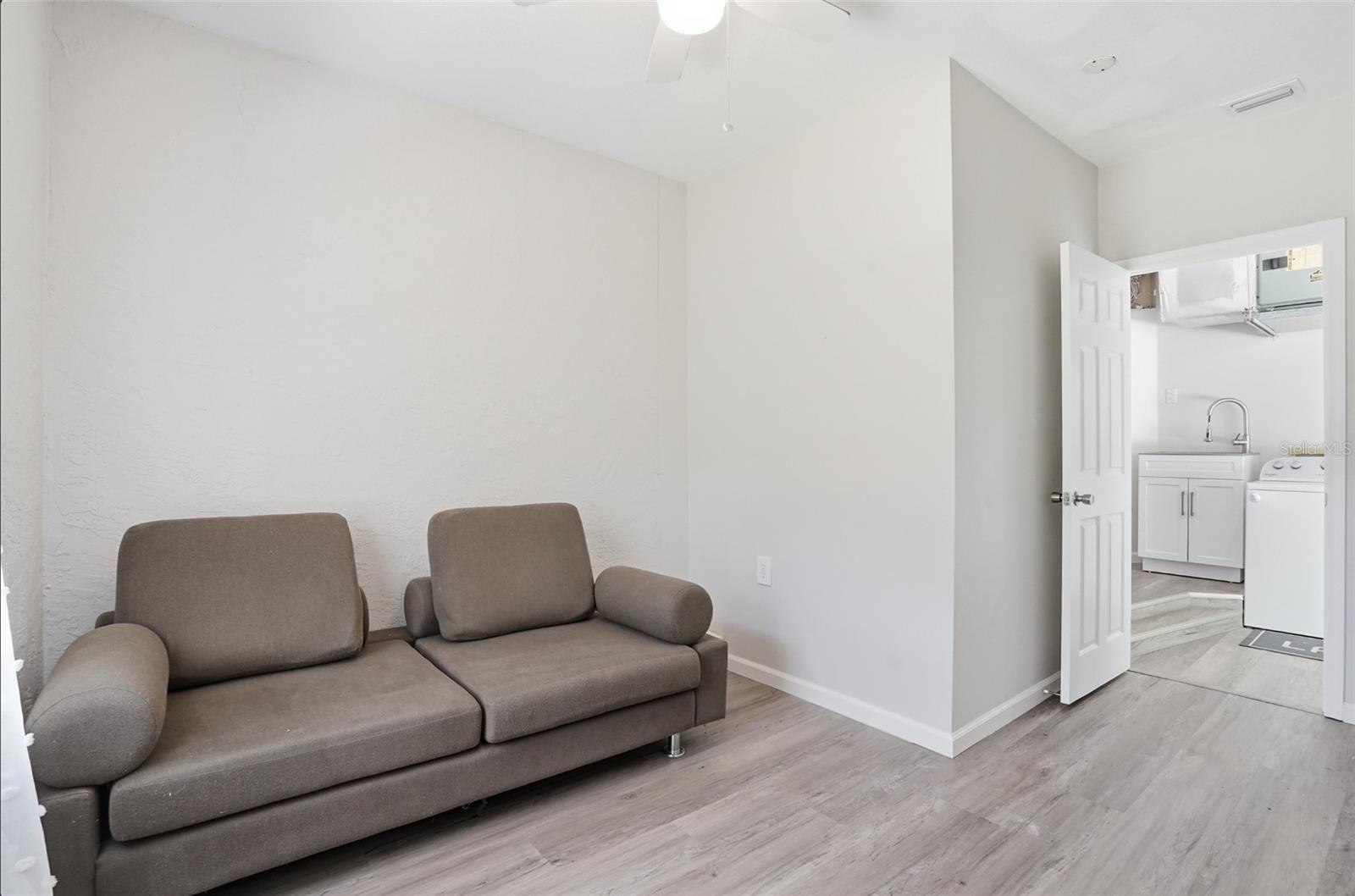 MILL CREEK PH IV - Residential