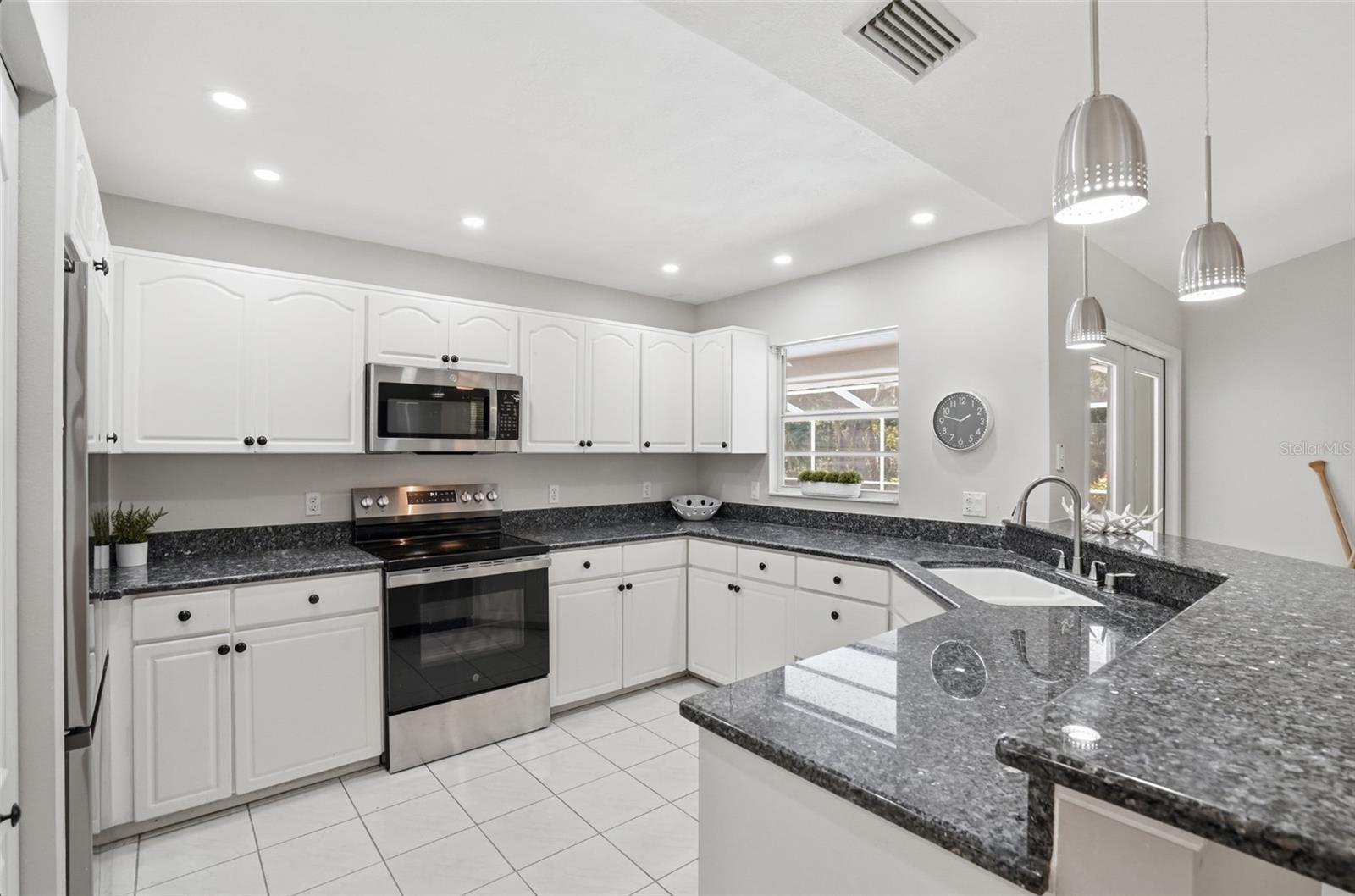 MILL CREEK PH IV - Residential