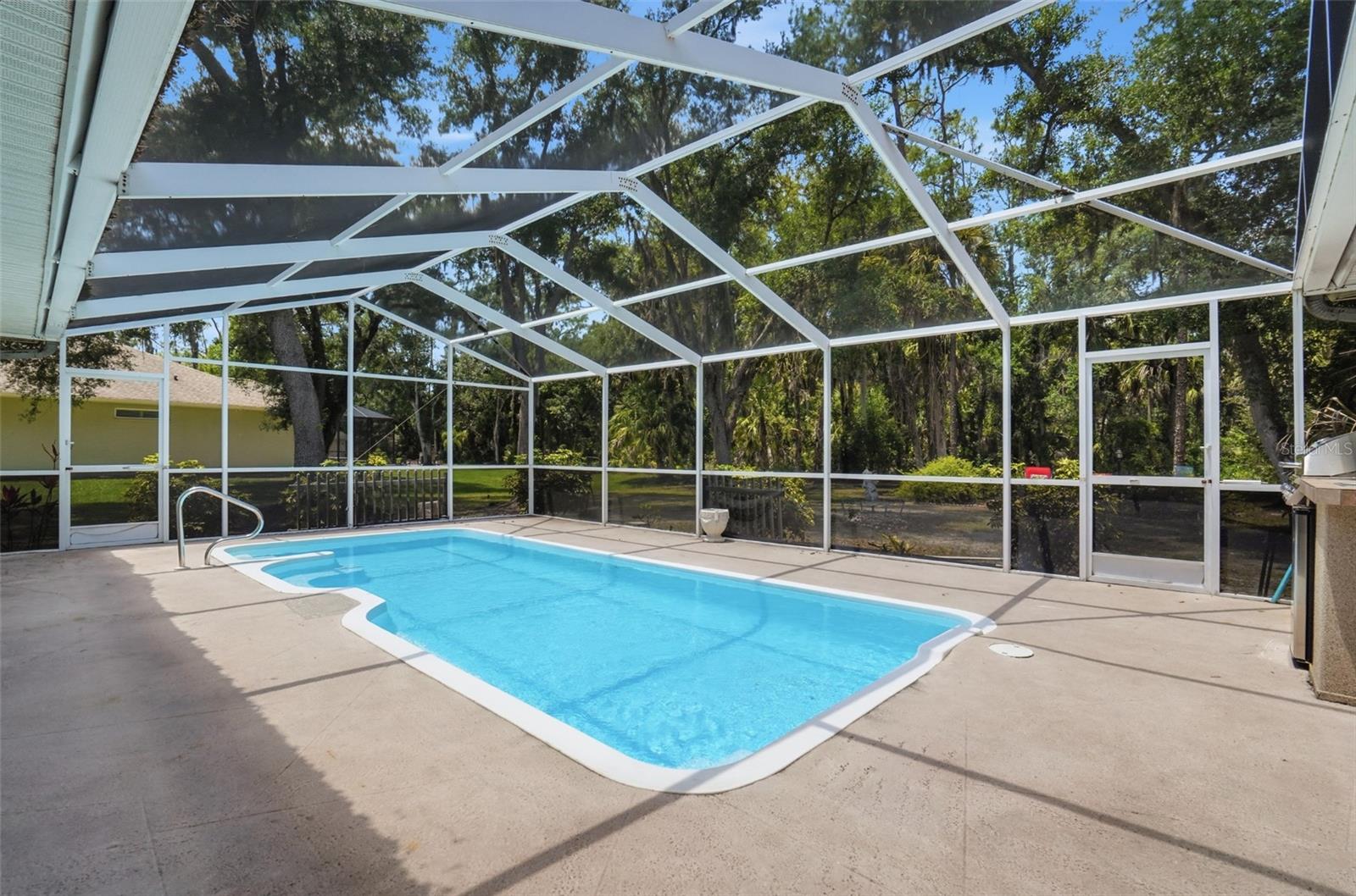 MILL CREEK PH IV - Residential