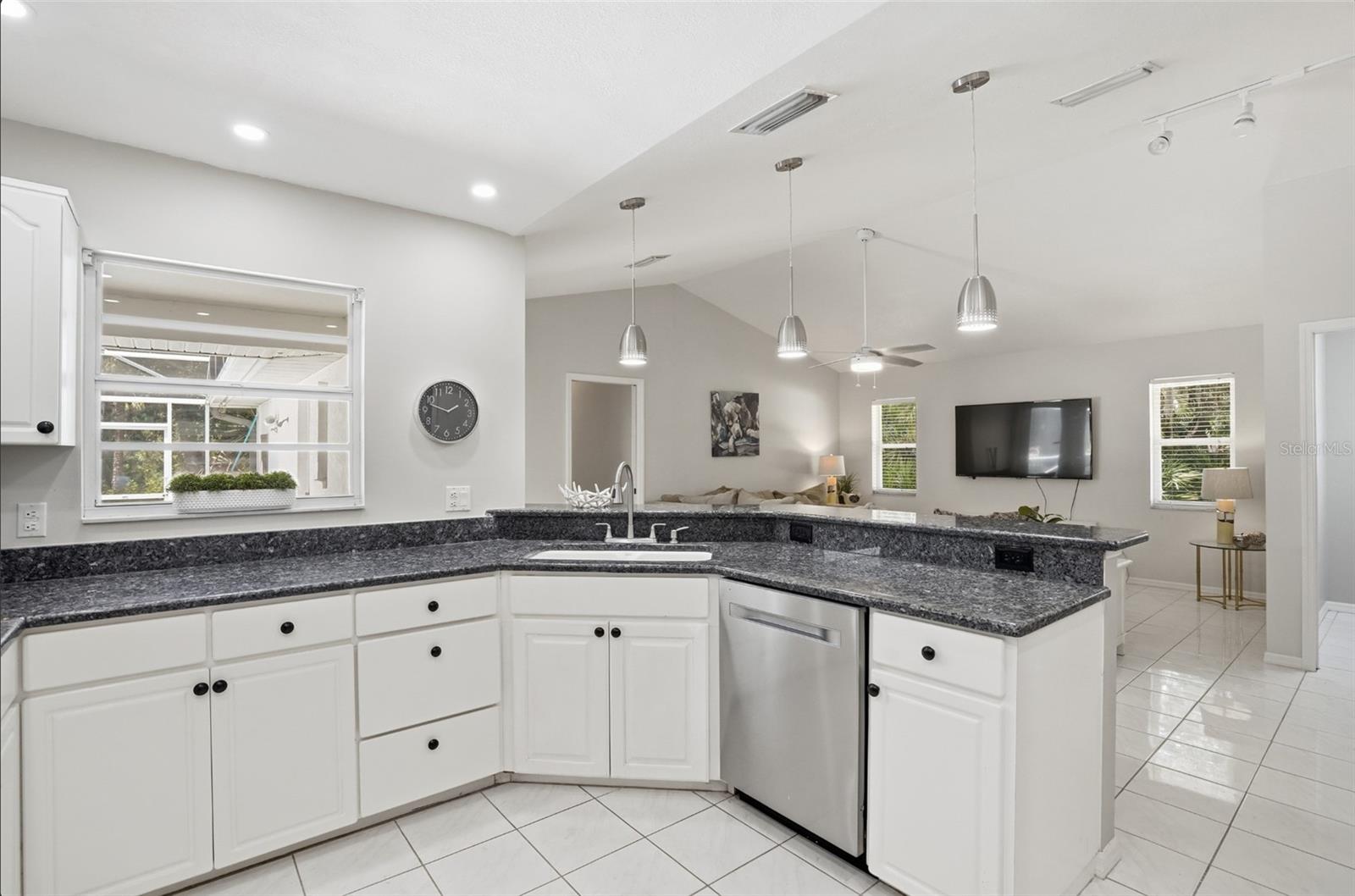 MILL CREEK PH IV - Residential