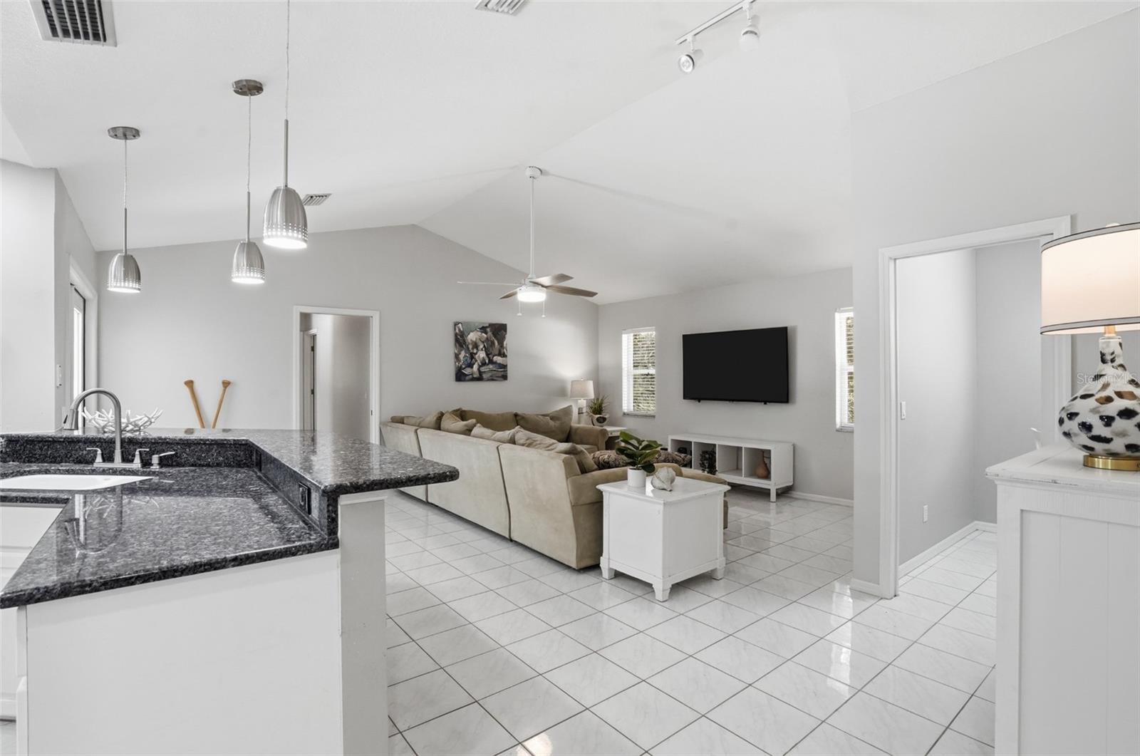 MILL CREEK PH IV - Residential