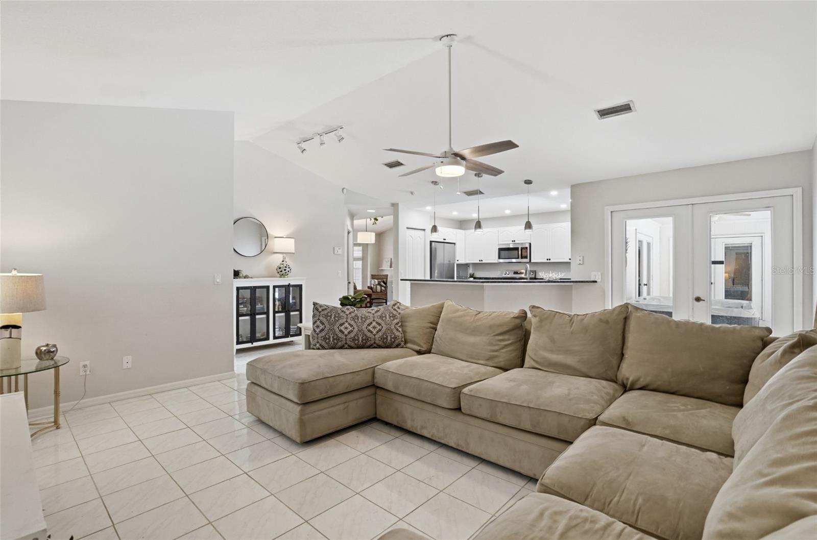 MILL CREEK PH IV - Residential