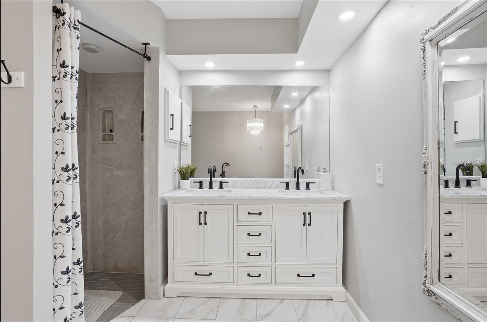 MILL CREEK PH IV - Residential