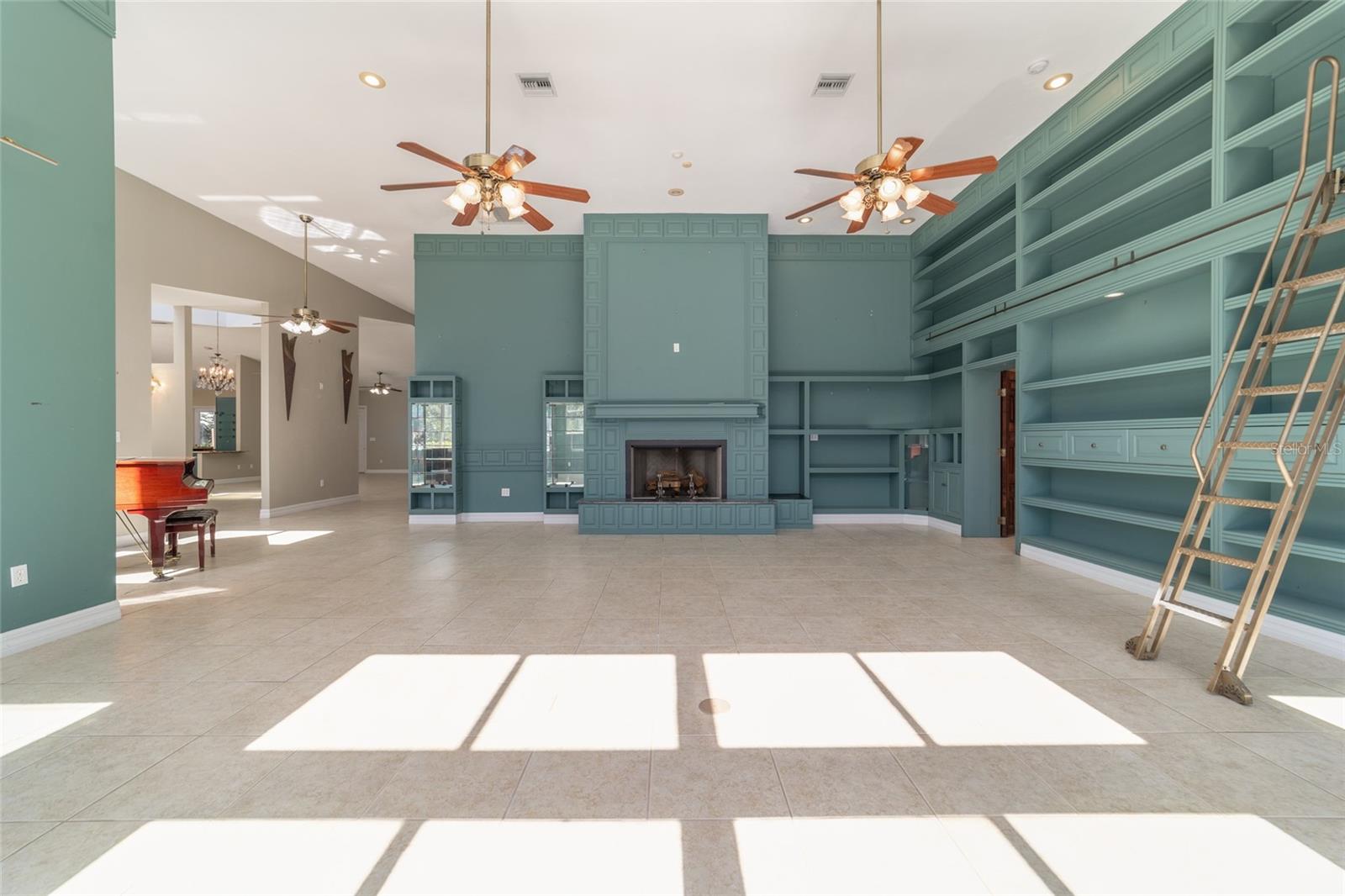 ARREDONDO GRANT - Residential