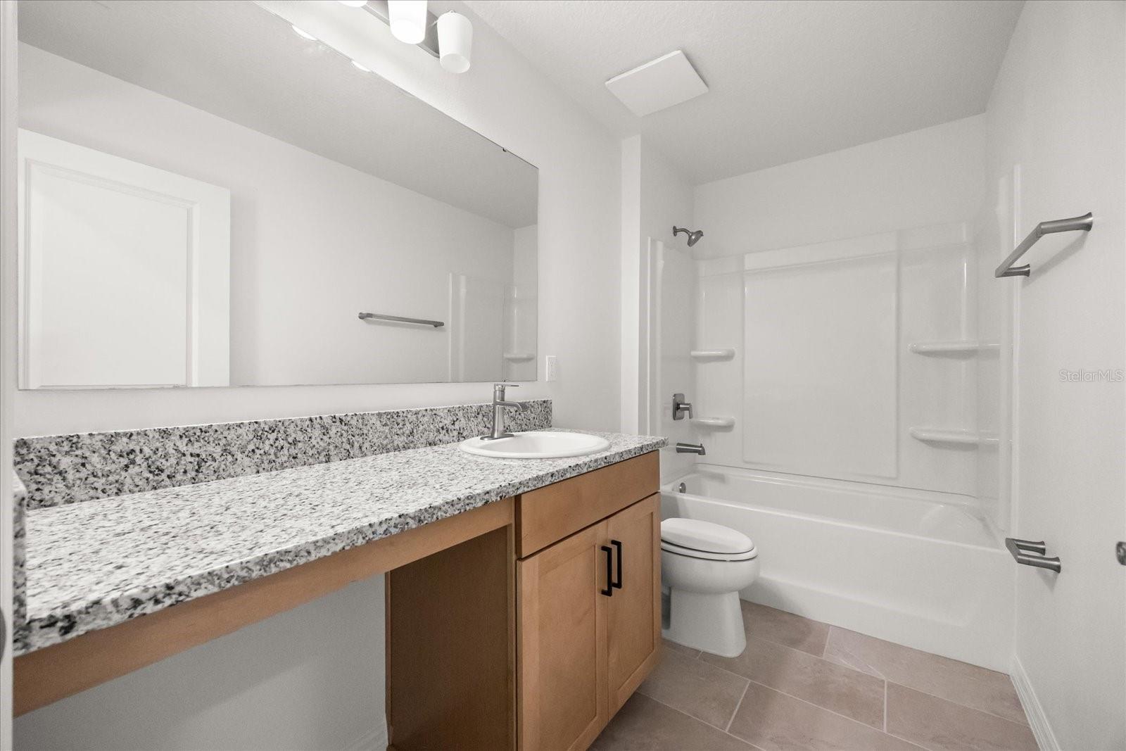 HICKORY RANCH - Residential