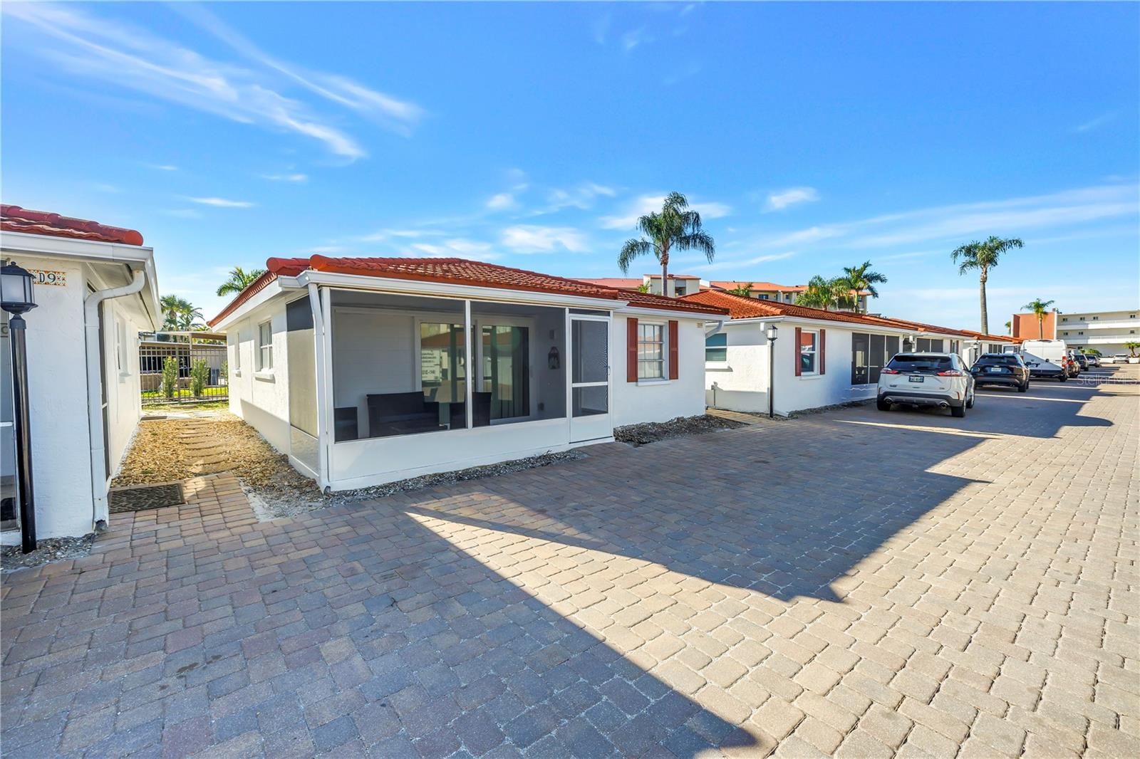 6154 MIDNIGHT PASS ROAD 10 D