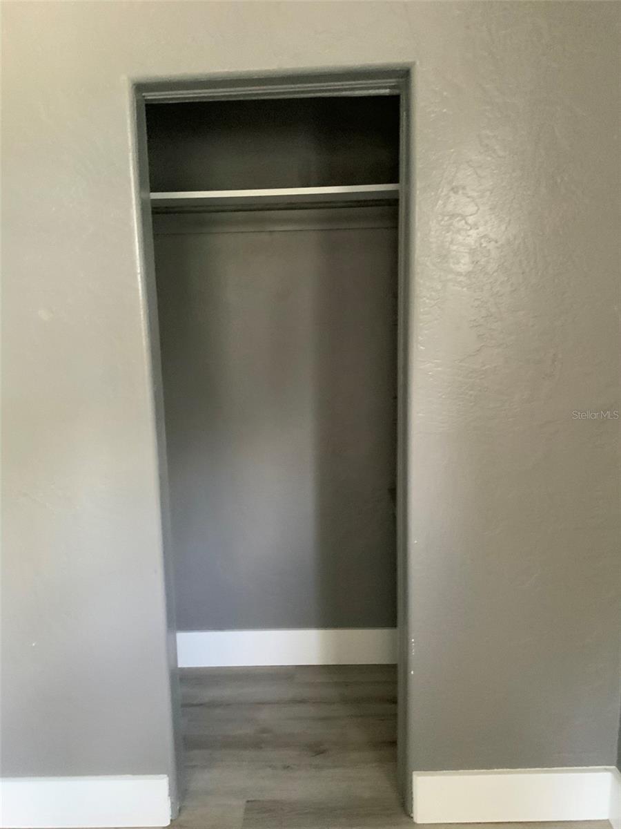 PERRY LT 04 BLK 17 KINGSTON - Residential Lease