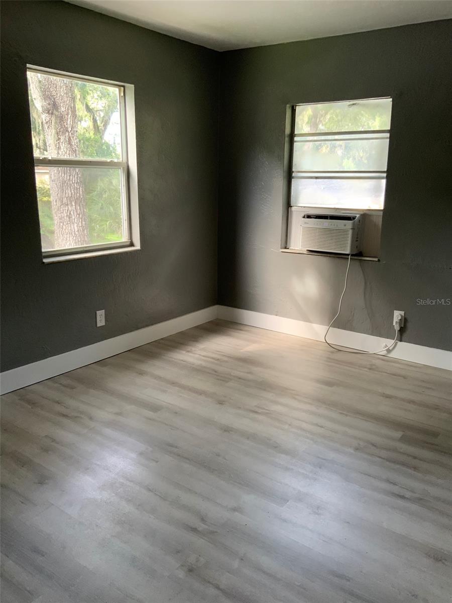 PERRY LT 04 BLK 17 KINGSTON - Residential Lease