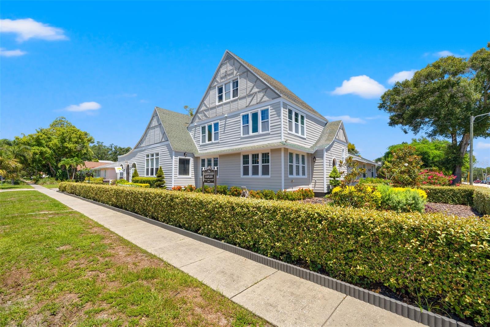 KENWOOD SUB - Residential Income