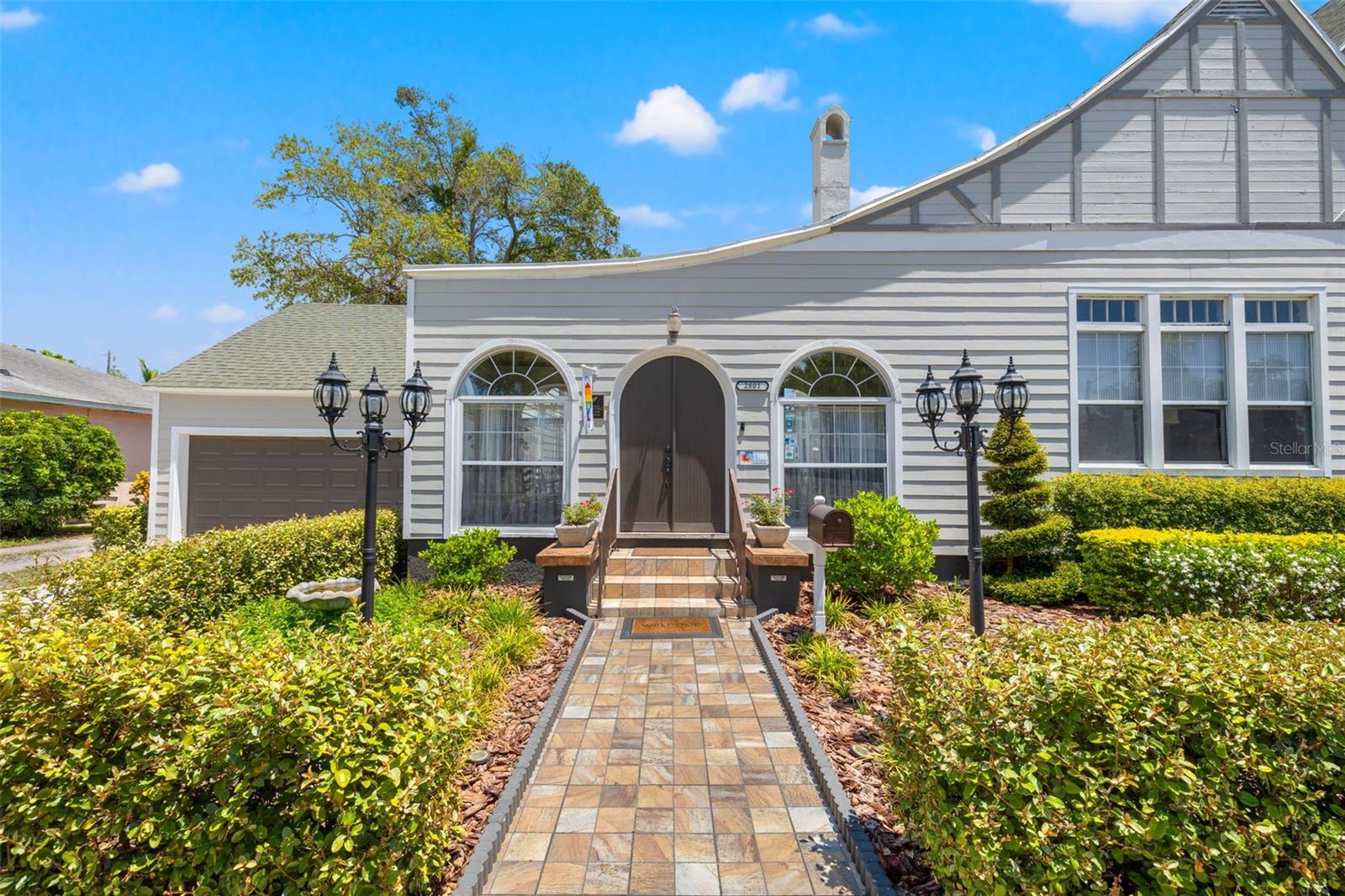 KENWOOD SUB - Residential Income