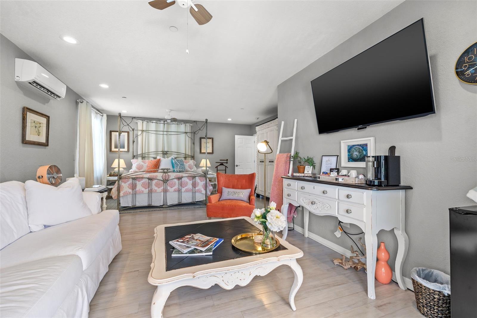 KENWOOD SUB - Residential Income
