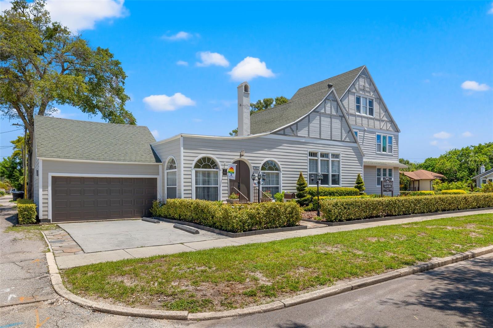 KENWOOD SUB - Residential Income