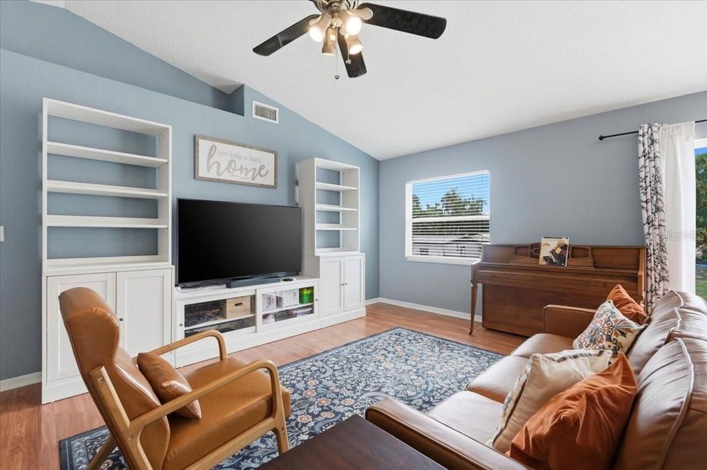 Photo of 1384 Laurel Glen Drive, Bartow, FL 33830 (MLS # L4961240)