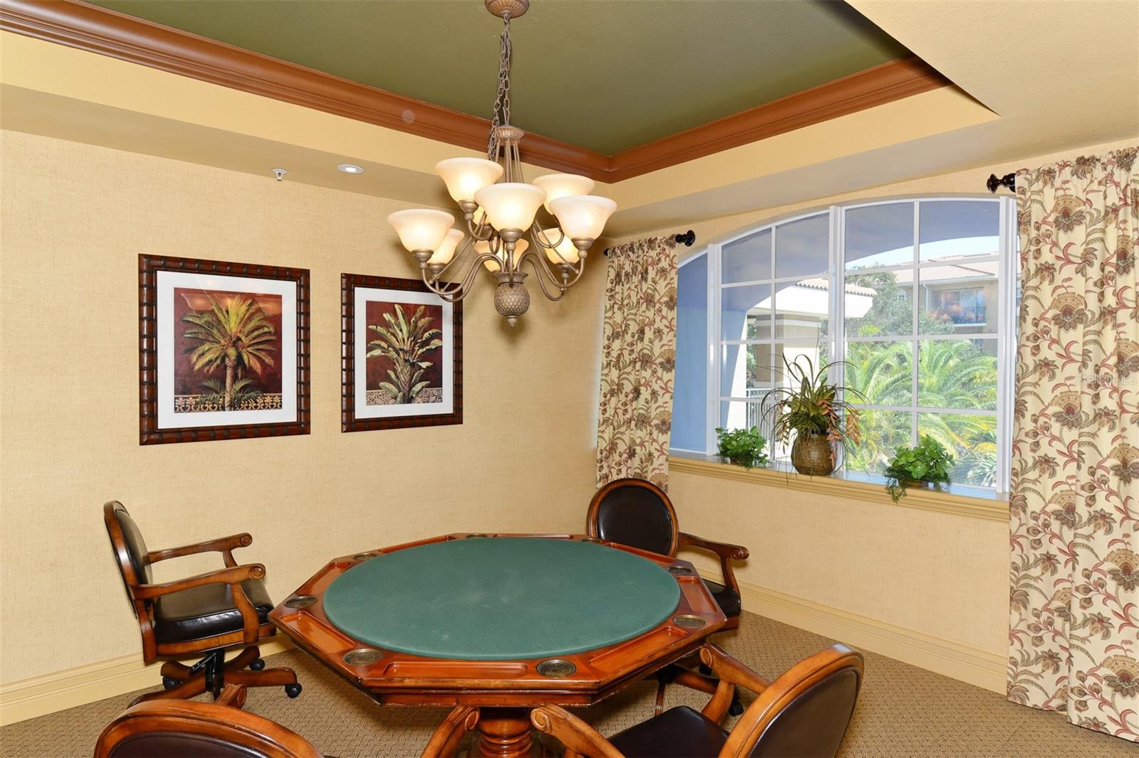 BROADWAY PROMENADE - Residential Lease