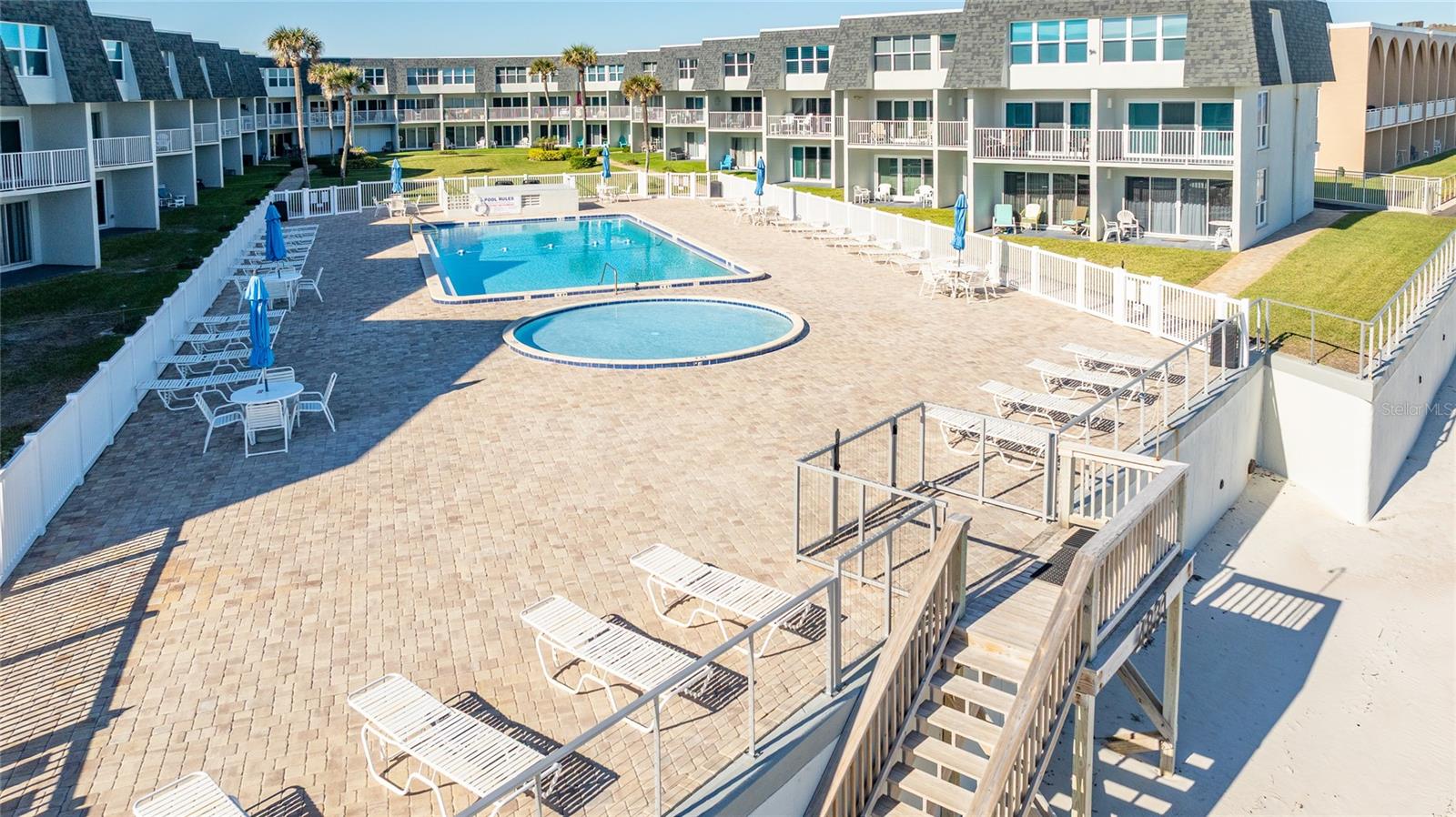 4831 SAXON DRIVE 233