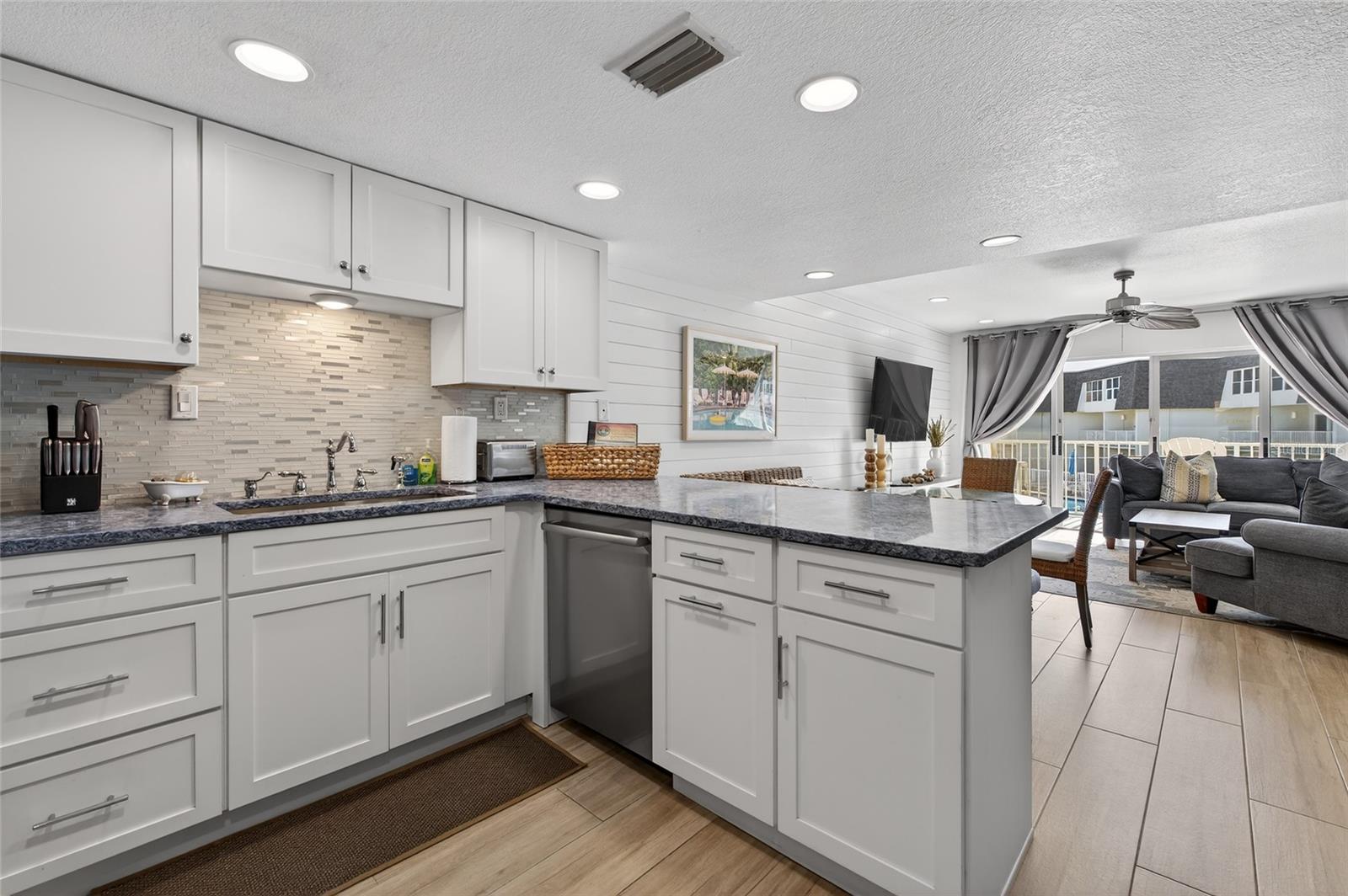 SURFSIDE CONDO - Residential