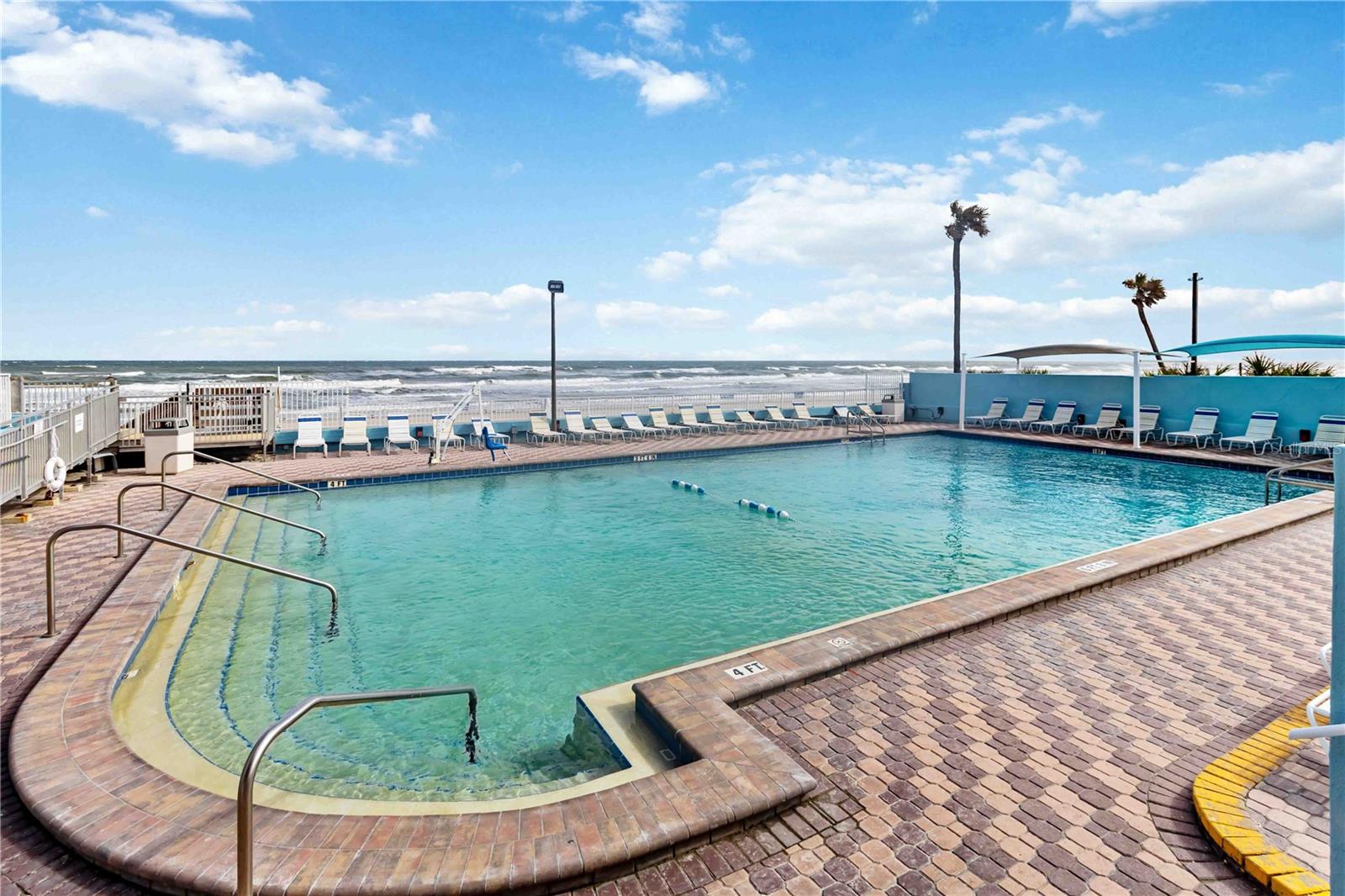 FOUNTAIN BEACH RESORT CONDO - Residential