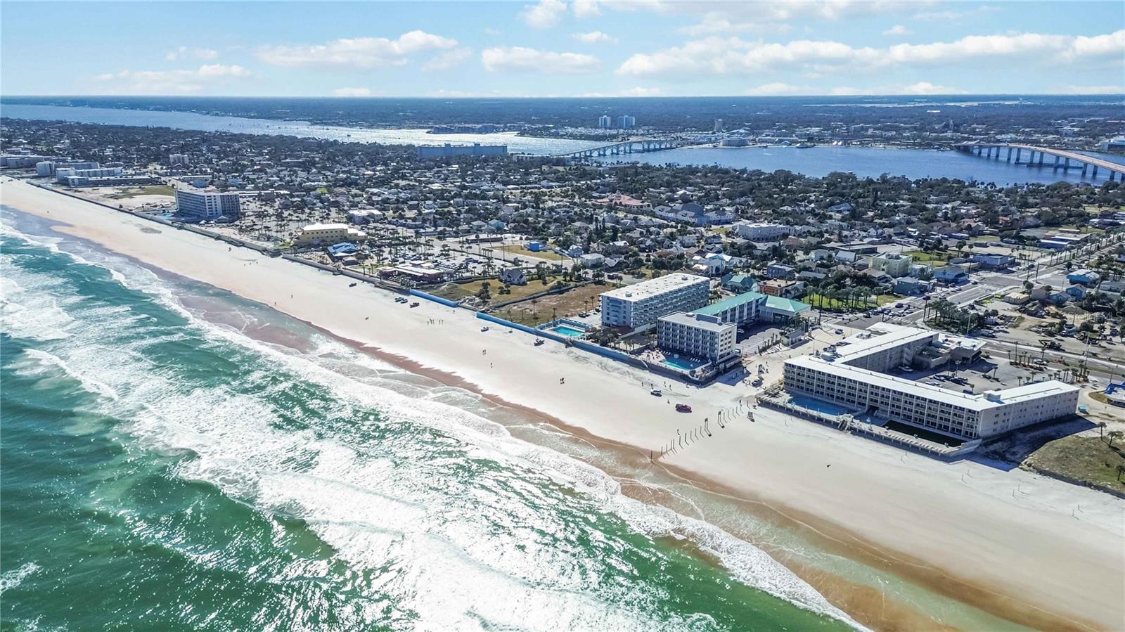 FOUNTAIN BEACH RESORT CONDO - Residential