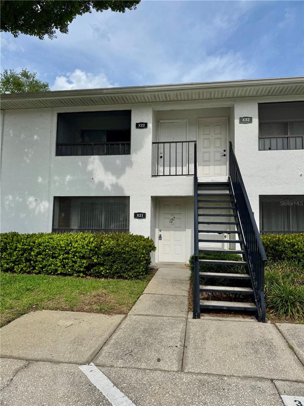 Photo of 3804 N Oak Drive #X21, Tampa, FL 33611 (MLS # TB8505743)