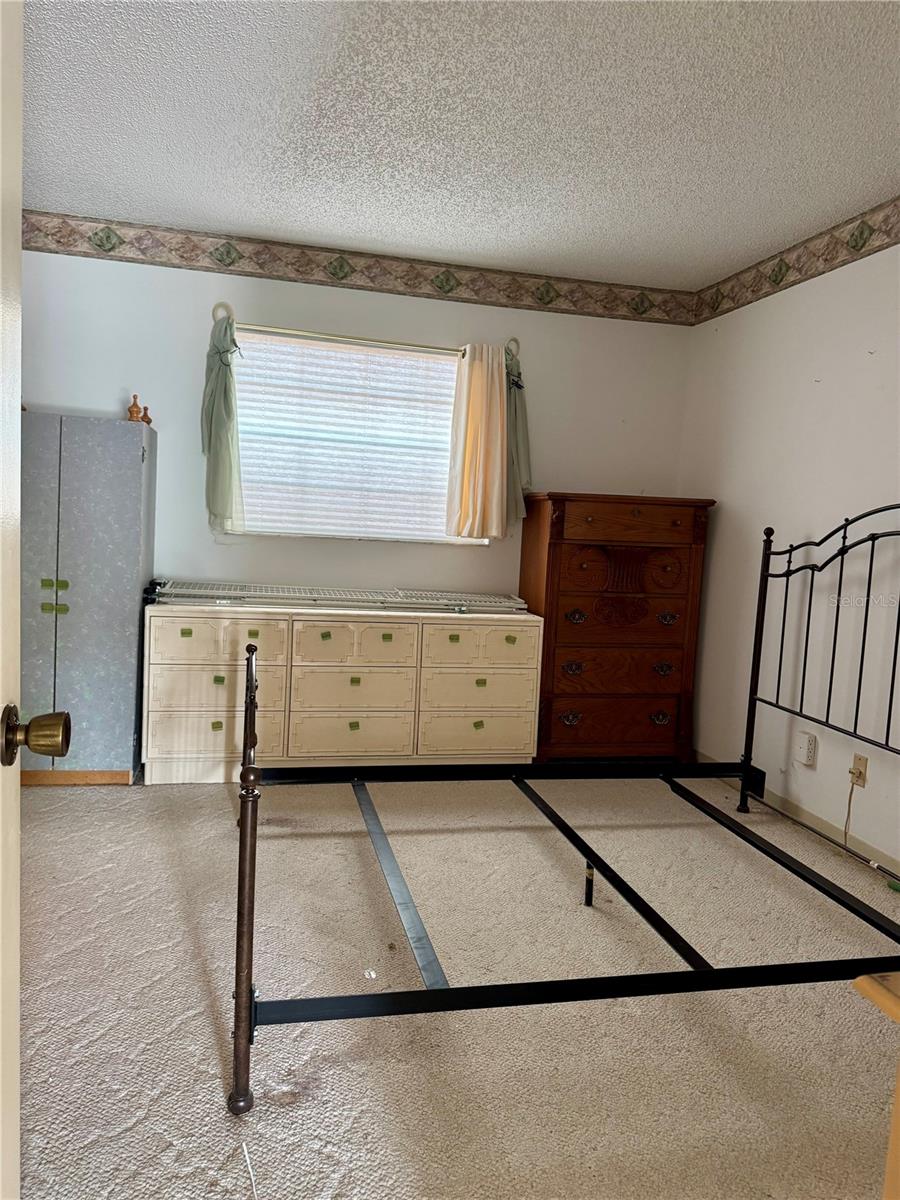 3804 N OAK DRIVE X21